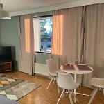 Peaceful Flat Near Nature & City, Bus Connections To The Center & Scv! Lejlighed Rovaniemi