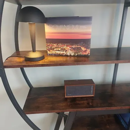 Peaceful Flat Near Nature & City, Bus Connections To The Center & Scv! Huoneisto