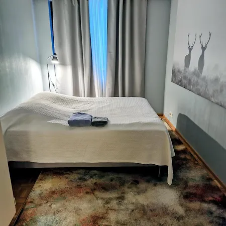 Peaceful Flat Near Nature & City, Bus Connections To The Center & Scv! Rovaniemi