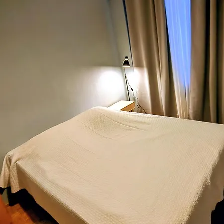 Daire Peaceful Flat Near Nature & City, Bus Connections To The Center & Scv!