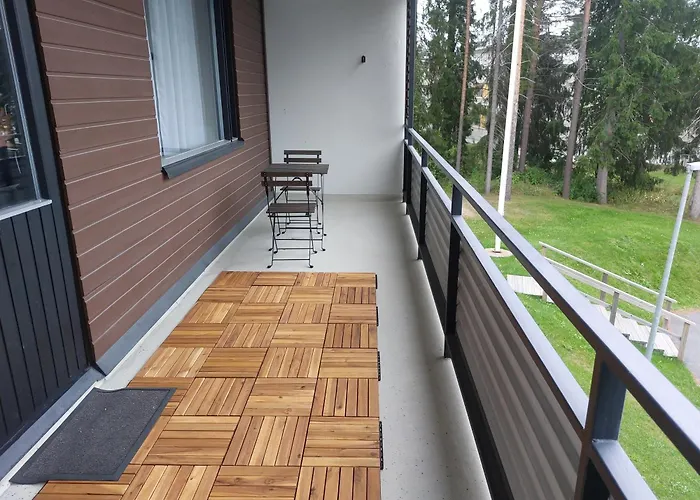 Peaceful Flat Near Nature & City, Bus Connections To The Center & Scv! شقة روفانييمي